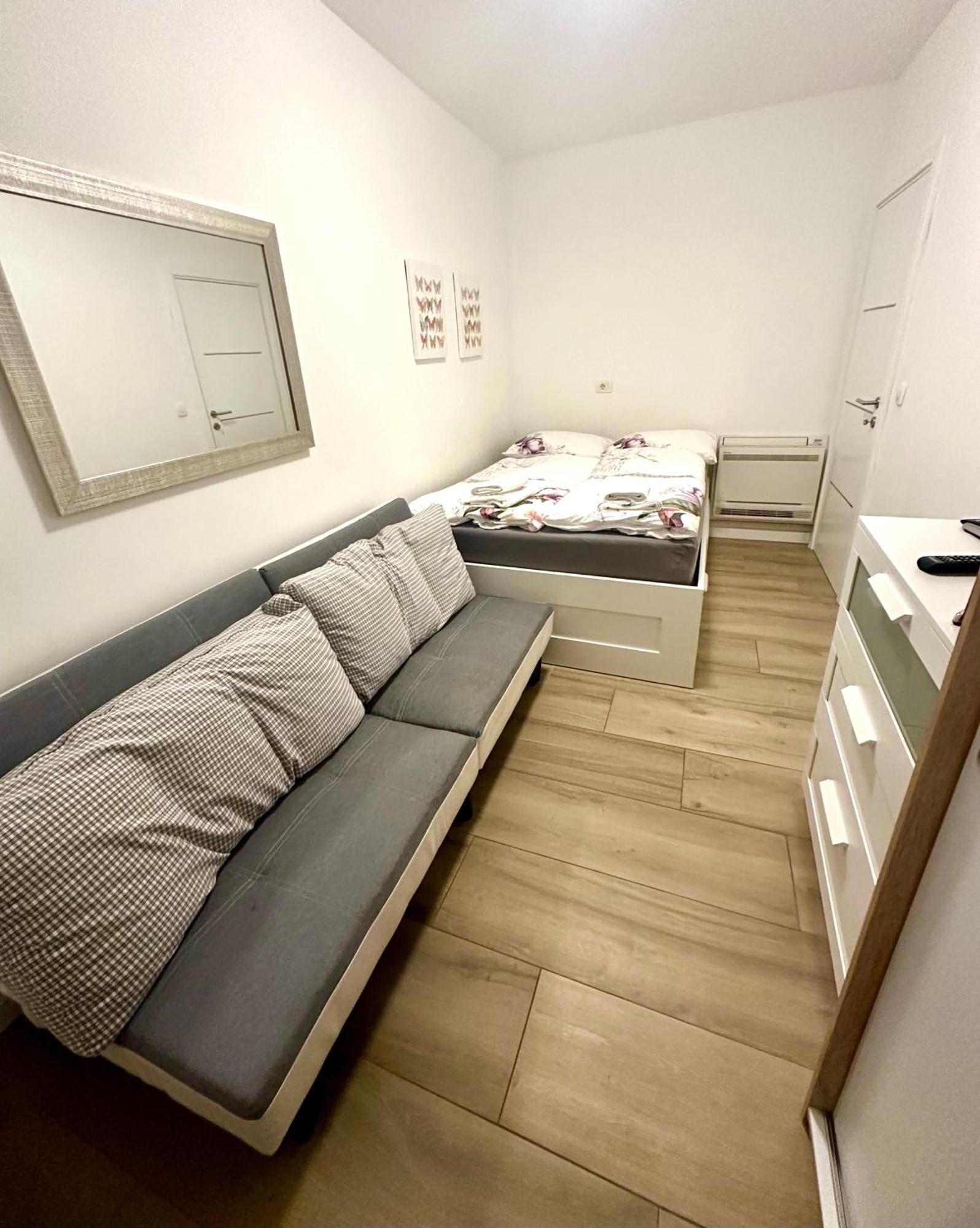 Nikola Apartmani ซริกเวนิซา ภายนอก รูปภาพ